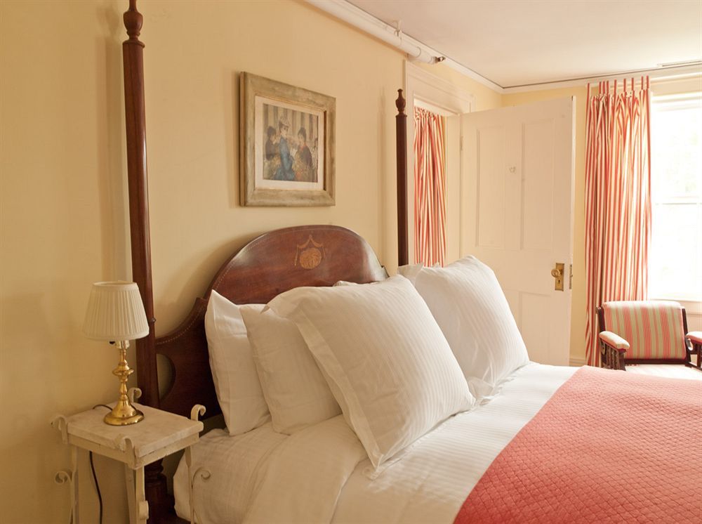 Bridgehampton Inn Екстер'єр фото